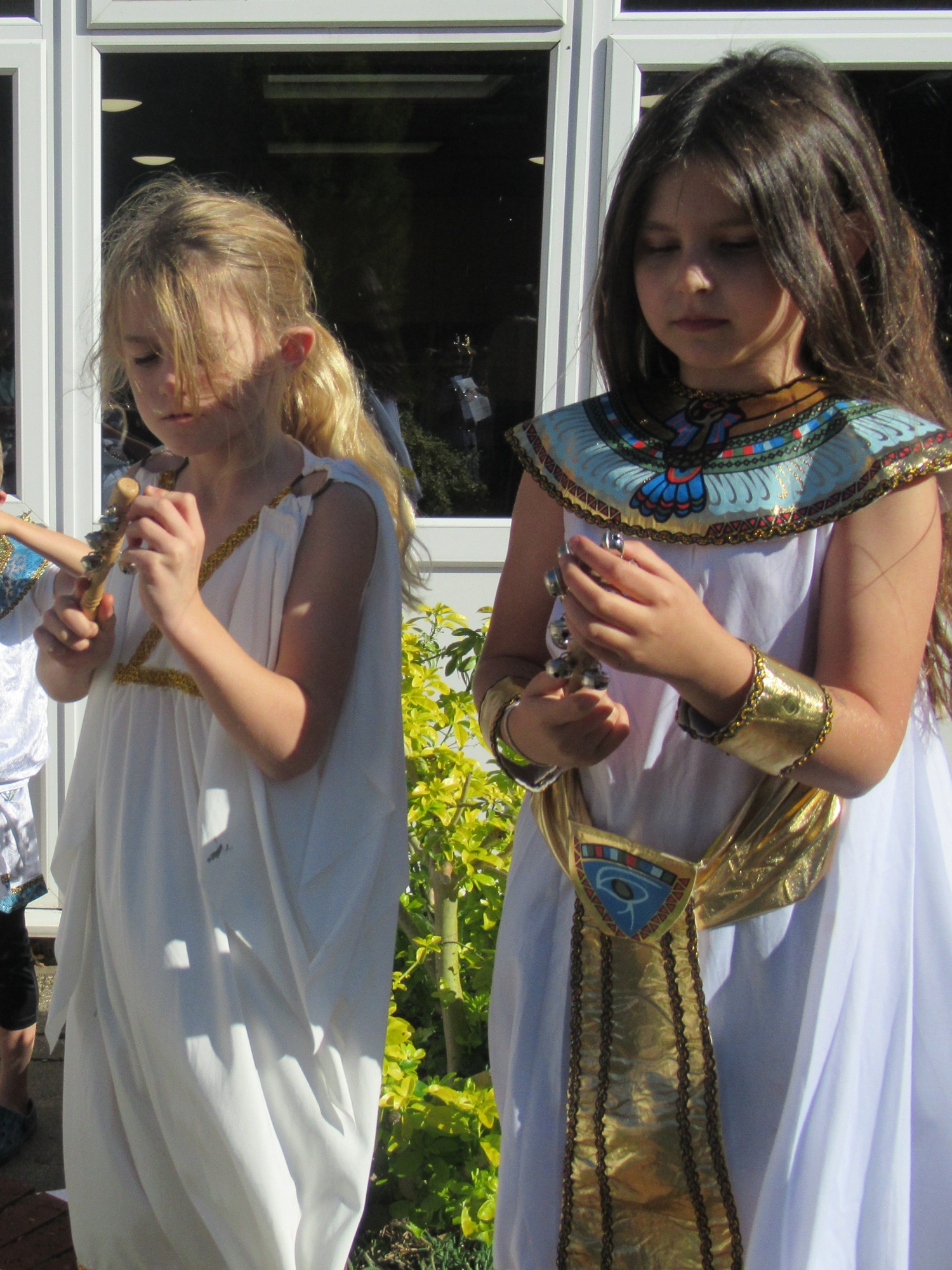 Ancient Egyptian WOW Day, Making Music